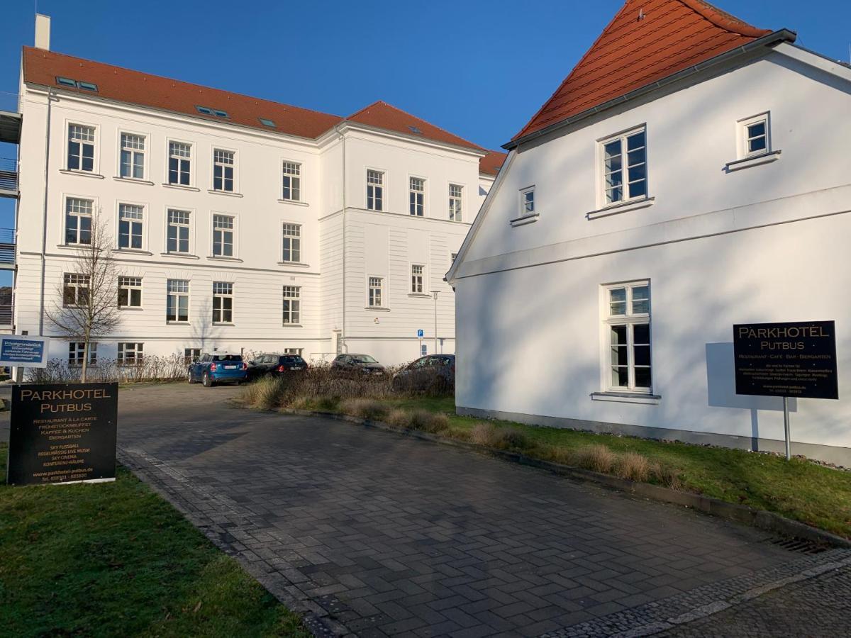 Parkhotel Putbus - Renoviert Seit Februar 2025 Exterior foto